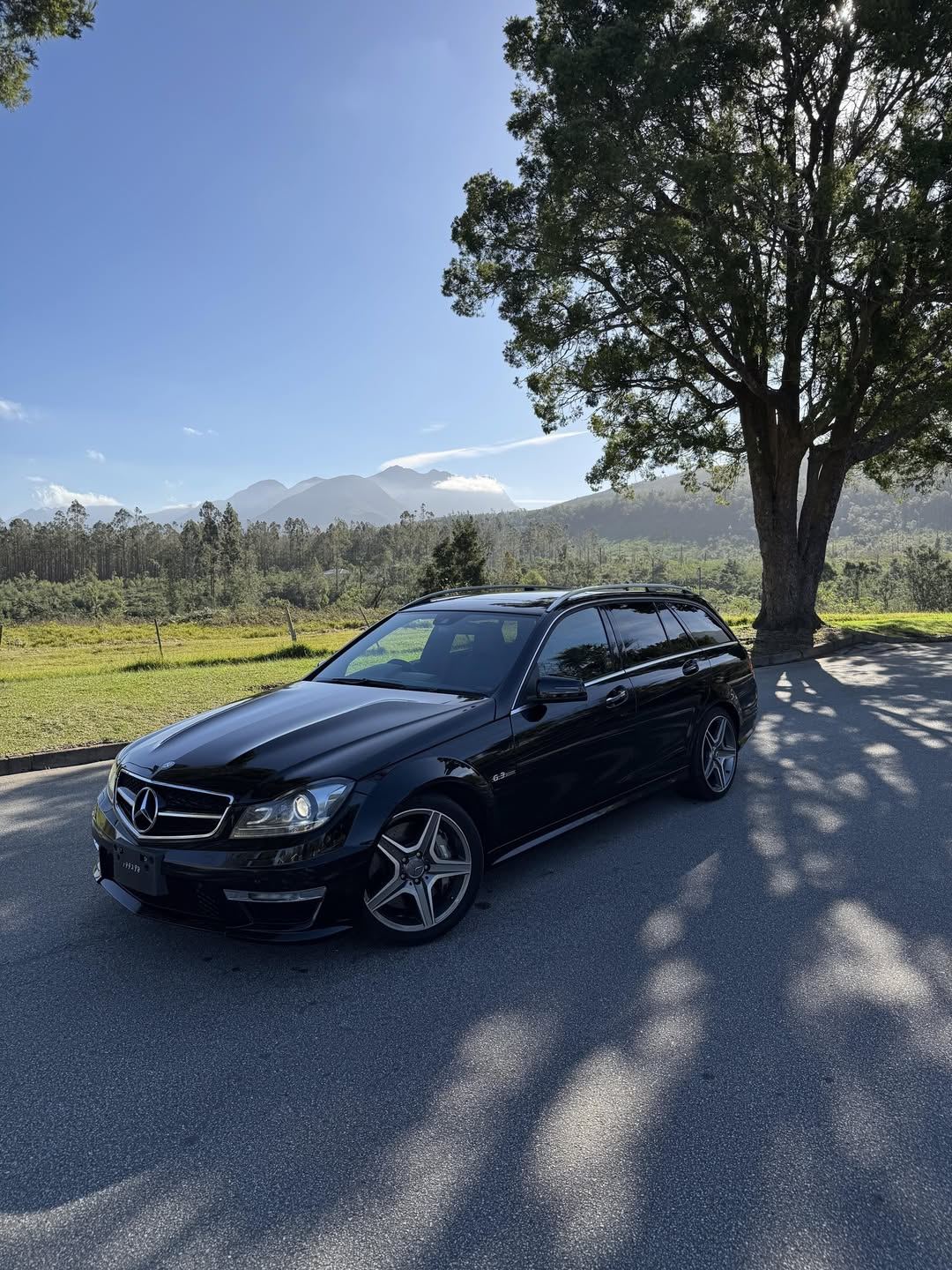 Black Mercedes-AMG C63 Estate