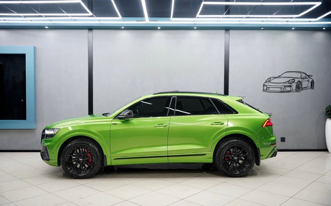Green Audi RS Q8 side profile